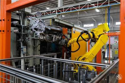 從“一煤獨(dú)大”到“兩輪驅(qū)動(dòng)” 富源產(chǎn)業(yè)轉(zhuǎn)型升級(jí)迸發(fā)勃勃生機(jī)